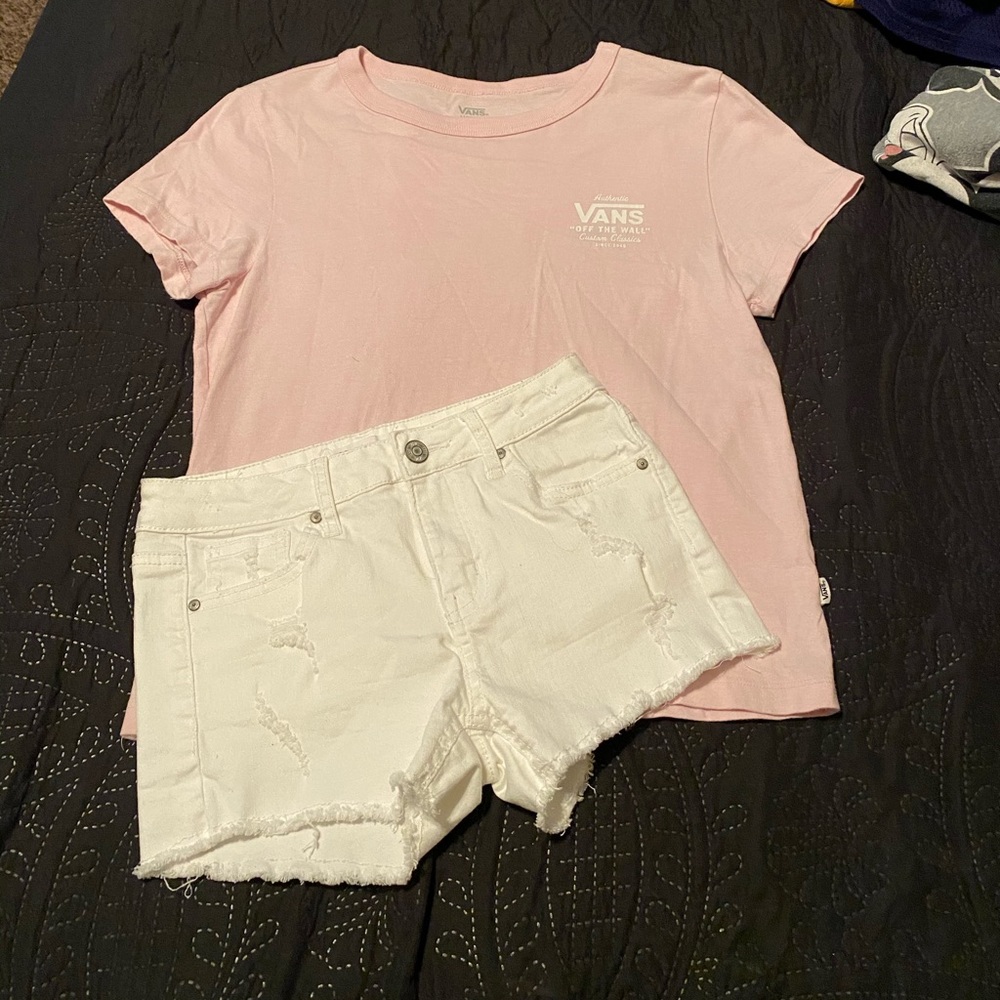 Girls Vans T-shirt and white shorts